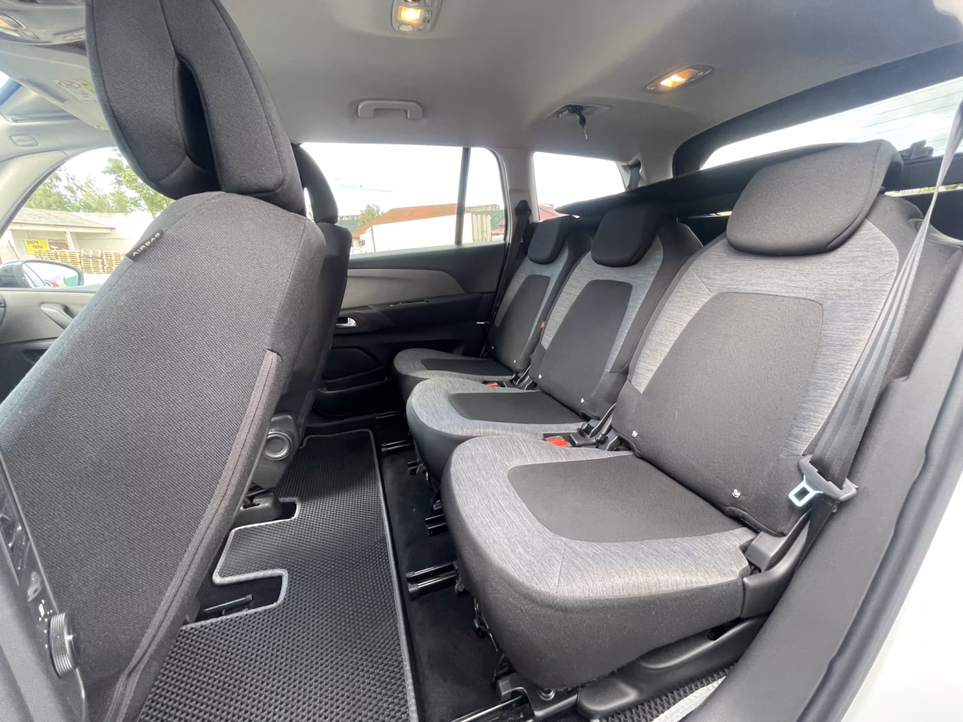 Citroen C4 Spacetourer фото 10