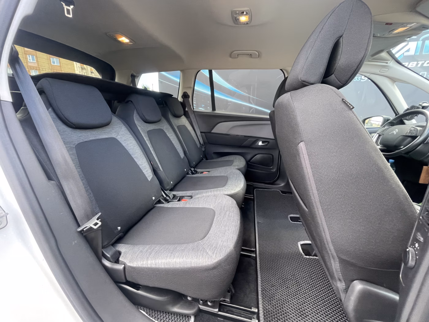 Citroen C4 Spacetourer фото 12