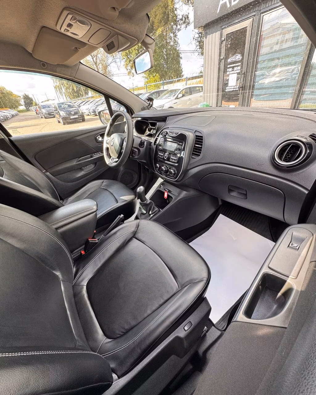 Renault Kaptur фото 10