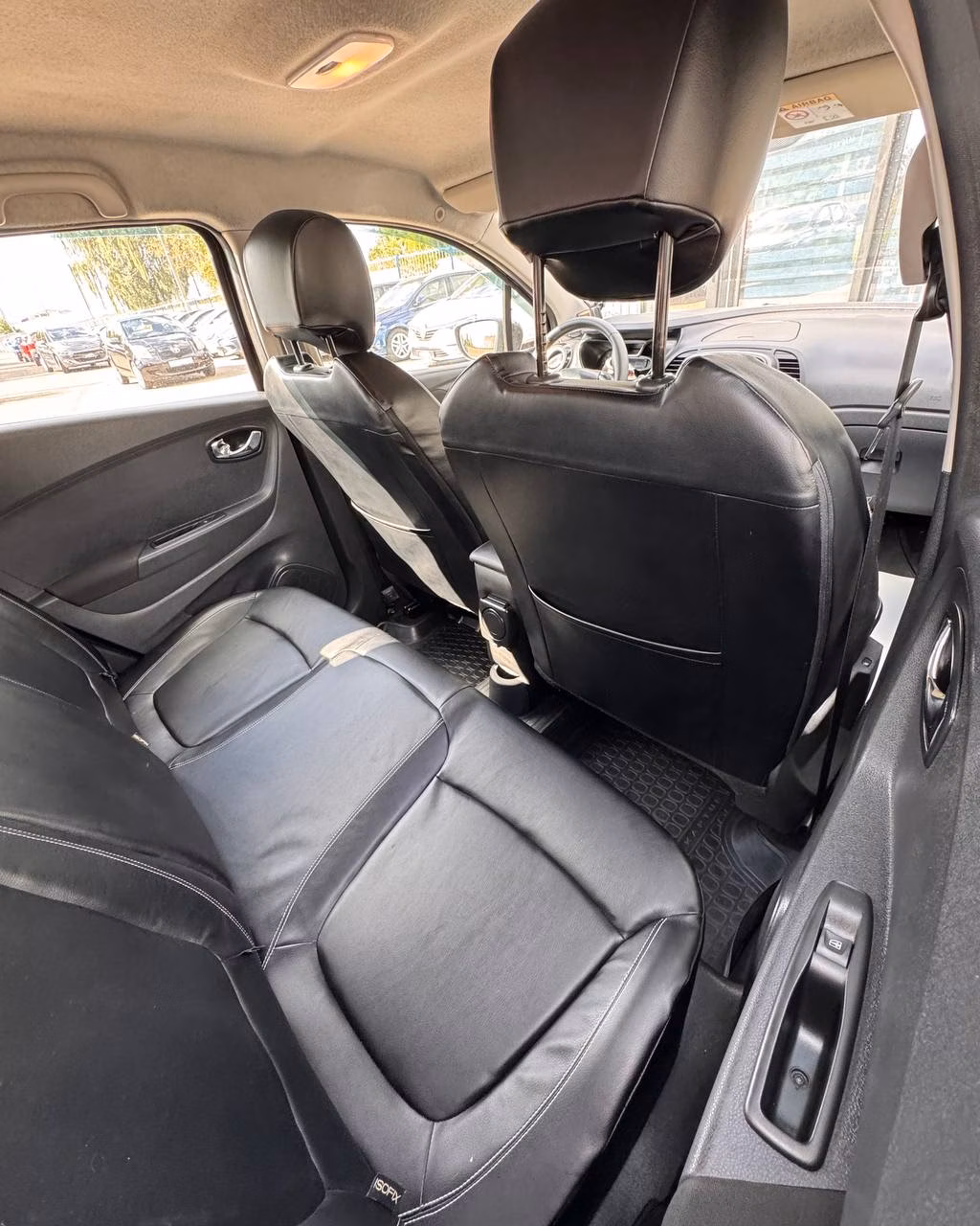 Renault Kaptur фото 11