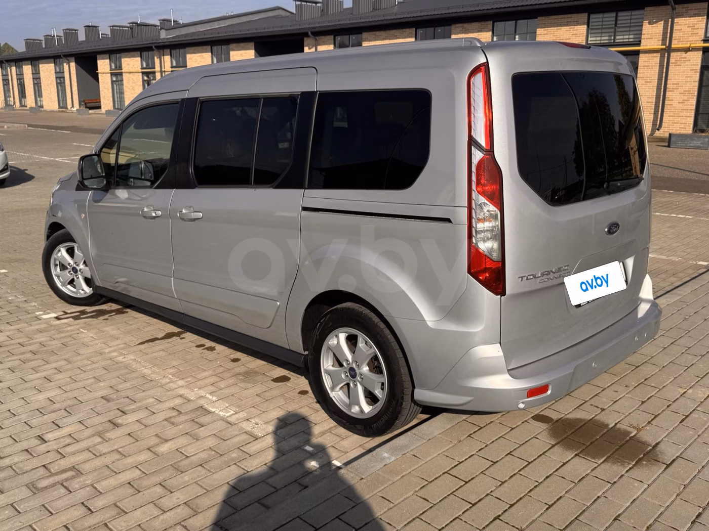 Ford Tourneo Connect фото 6