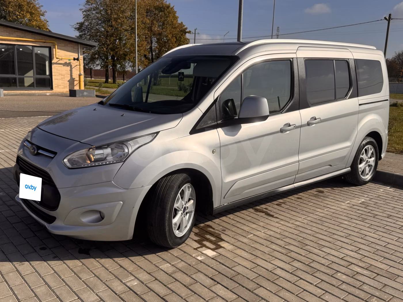 Ford Tourneo Connect фото 8