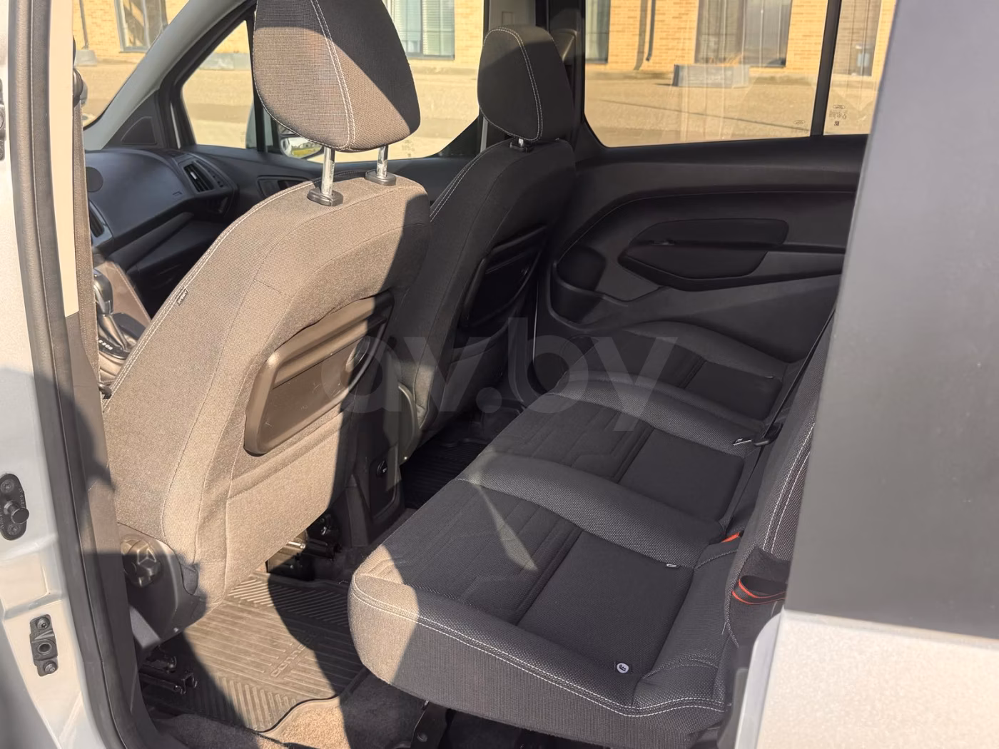 Ford Tourneo Connect фото 17