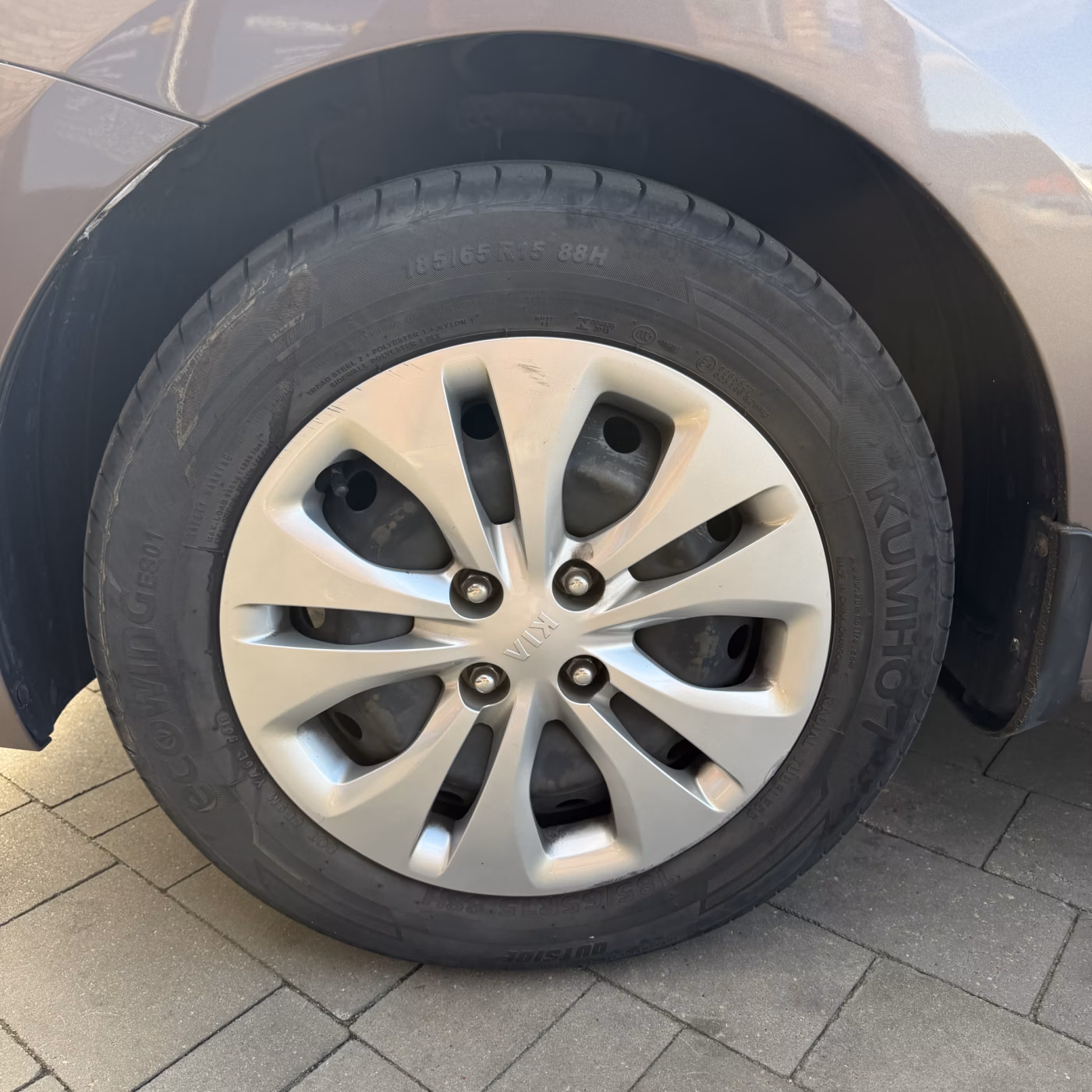 Kia Rio фото 8