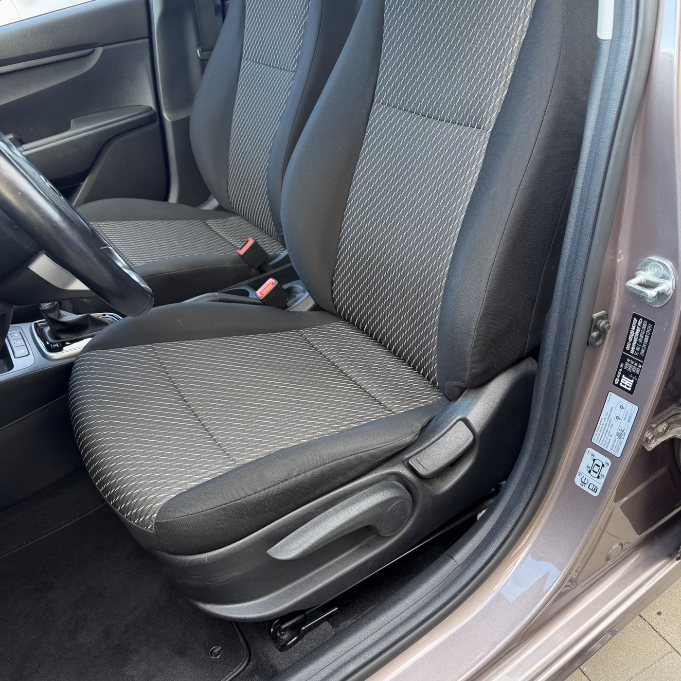 Kia Rio фото 11