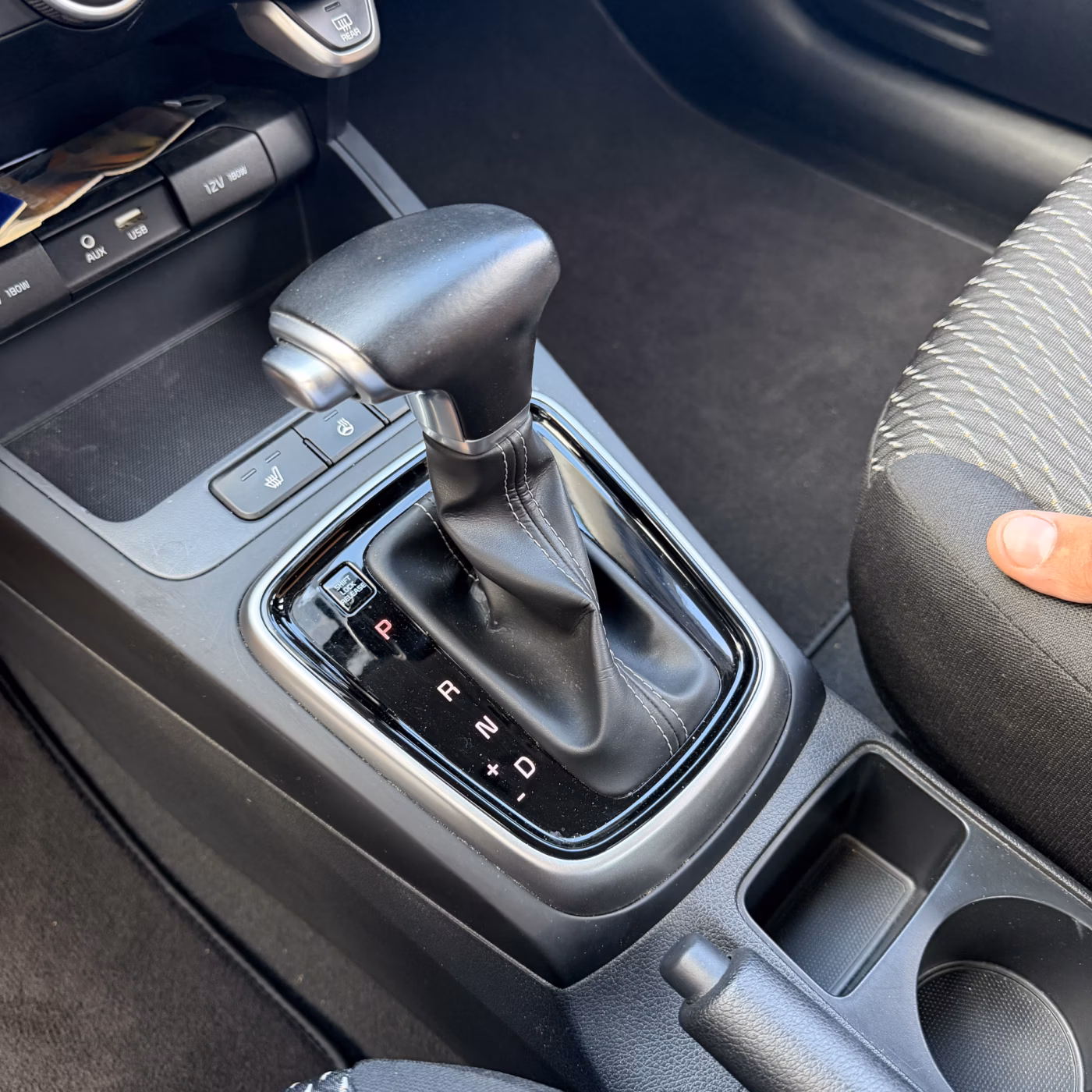 Kia Rio фото 15