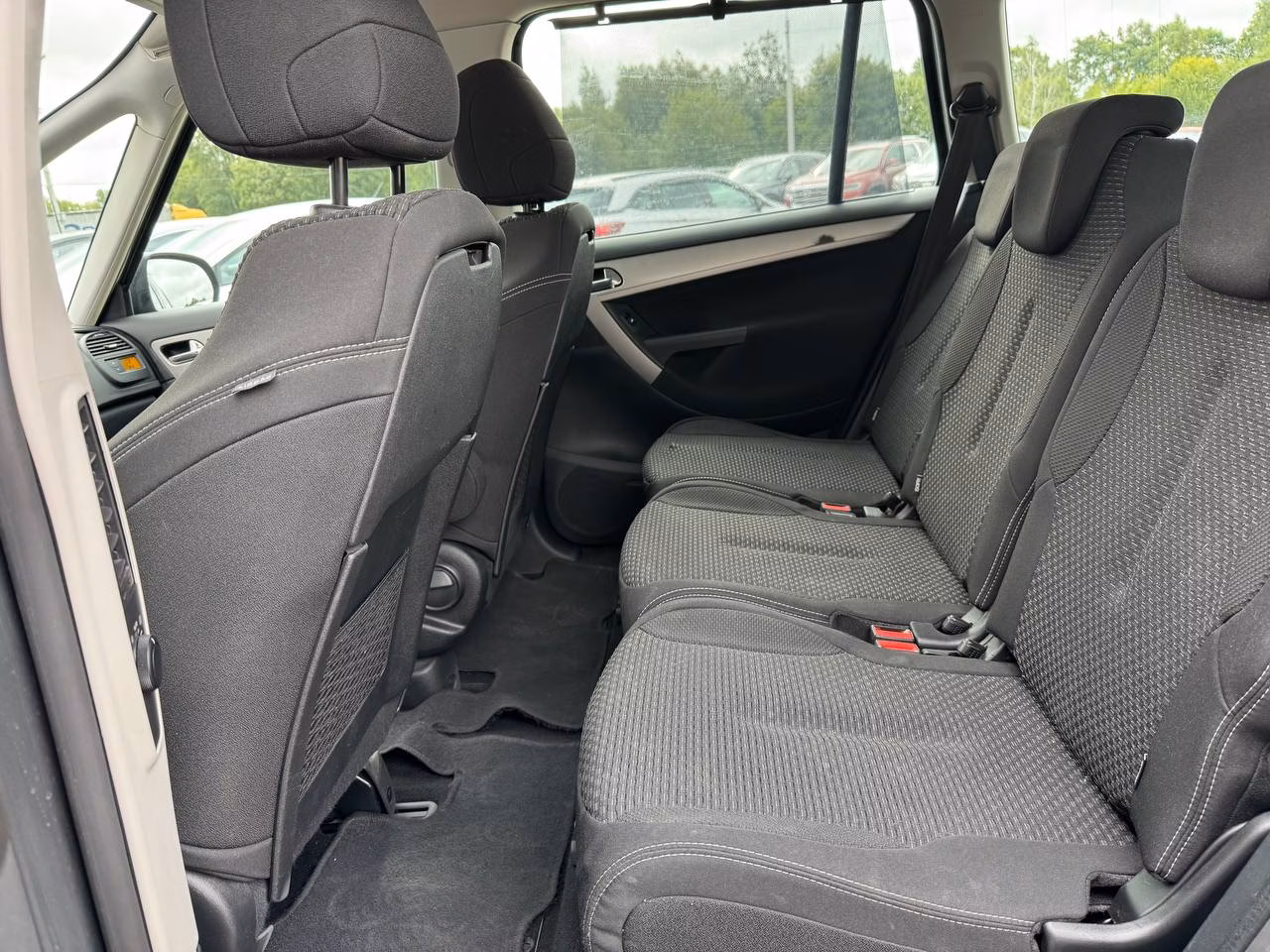 Citroen C4 Grand Picasso фото 17