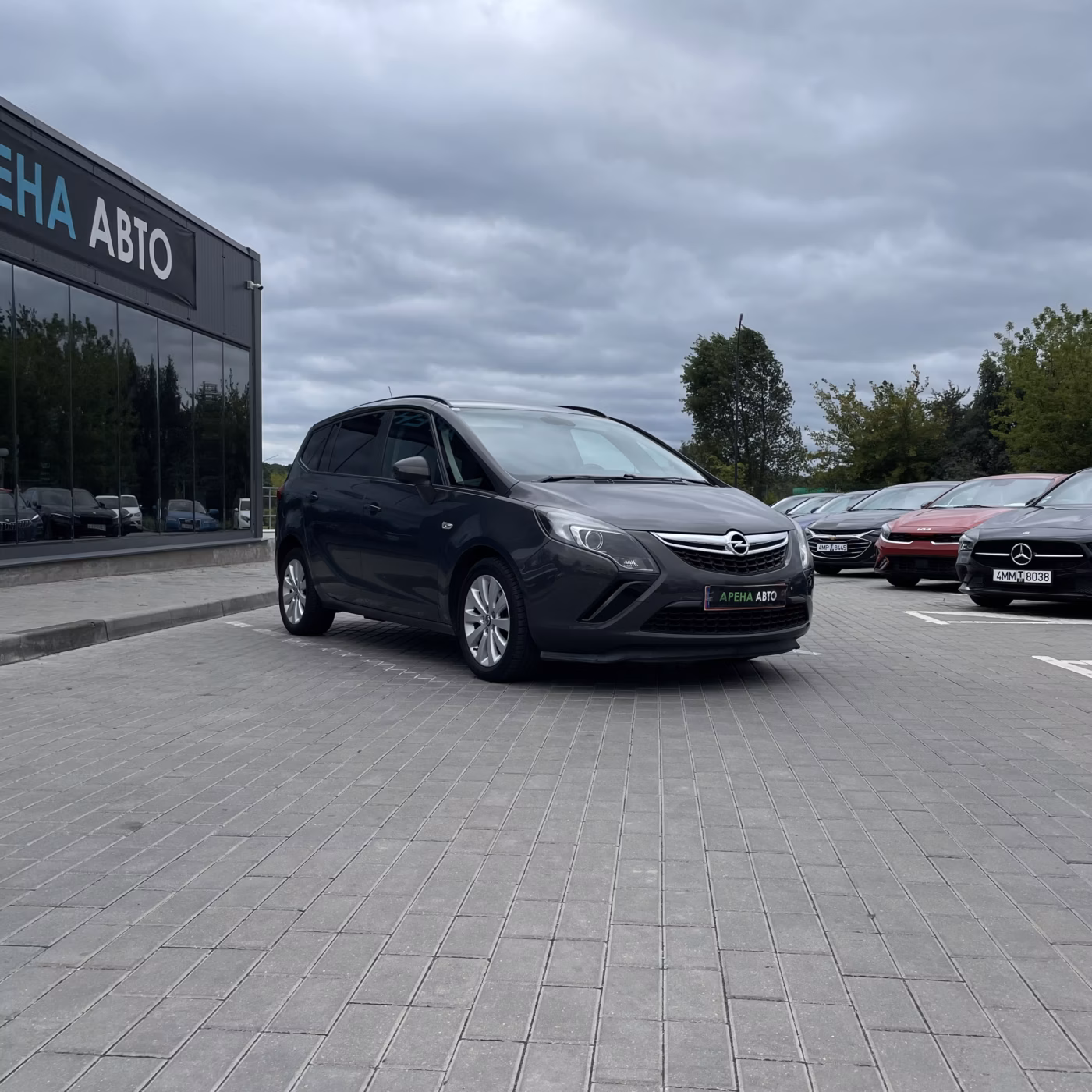Opel Zafira фото 3