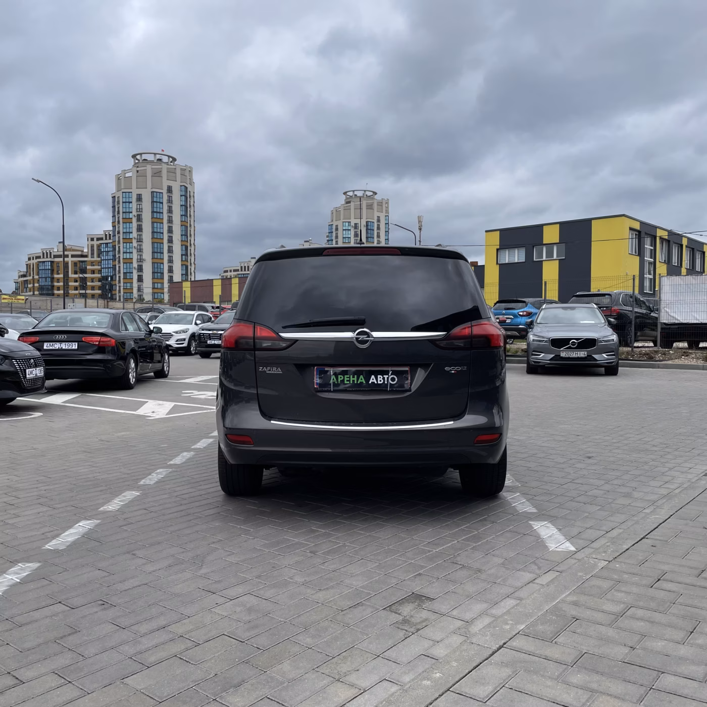 Opel Zafira фото 5