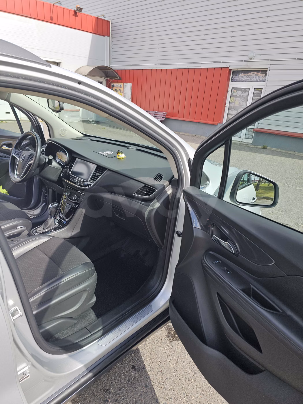 Buick Encore фото 10
