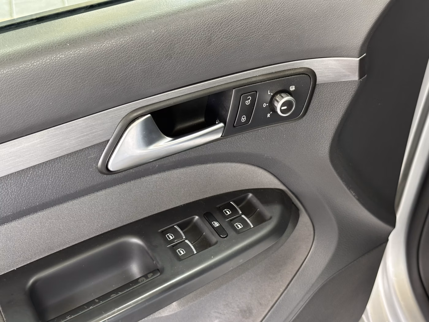 Volkswagen Touran фото 17