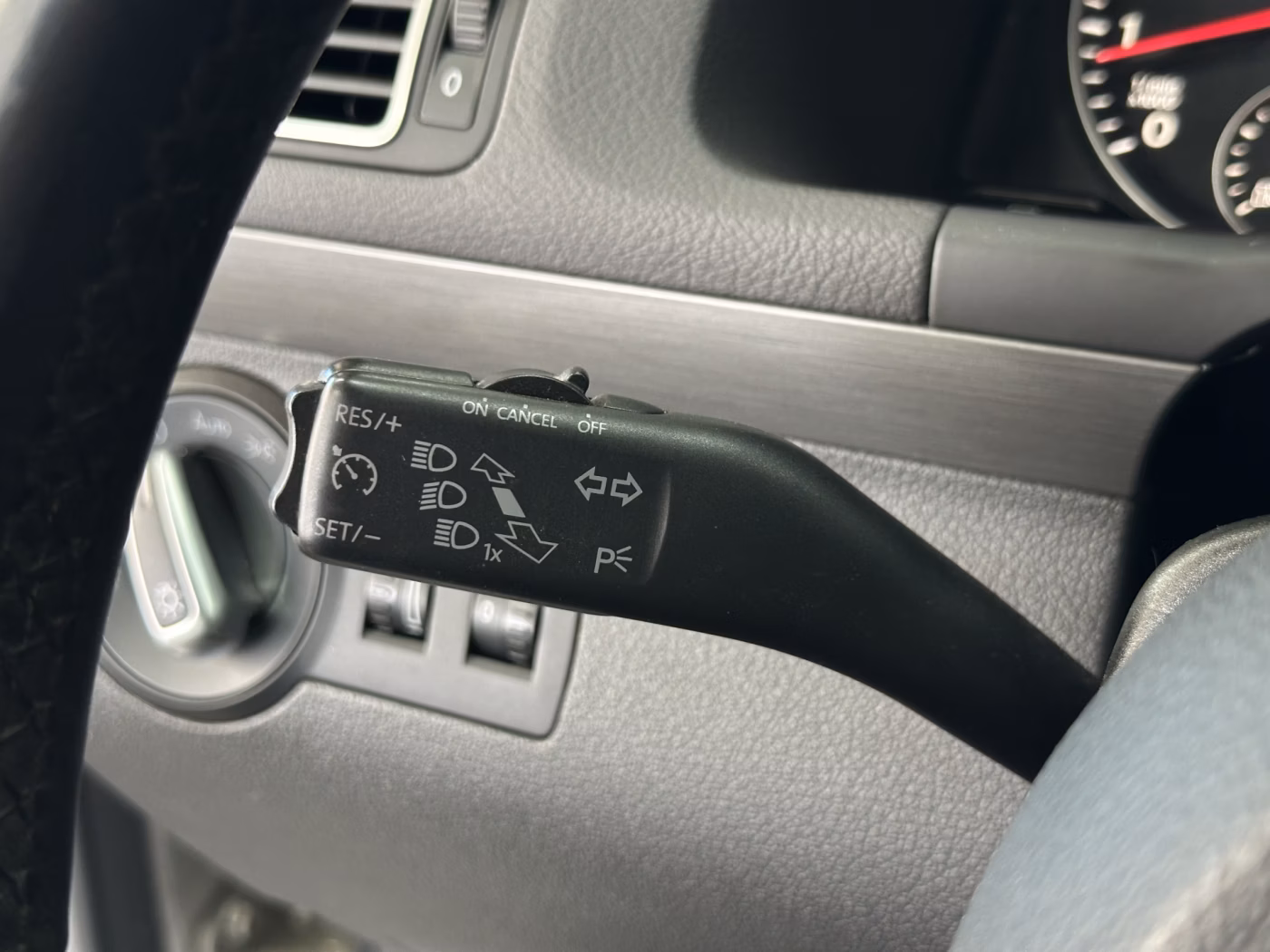 Volkswagen Touran фото 20