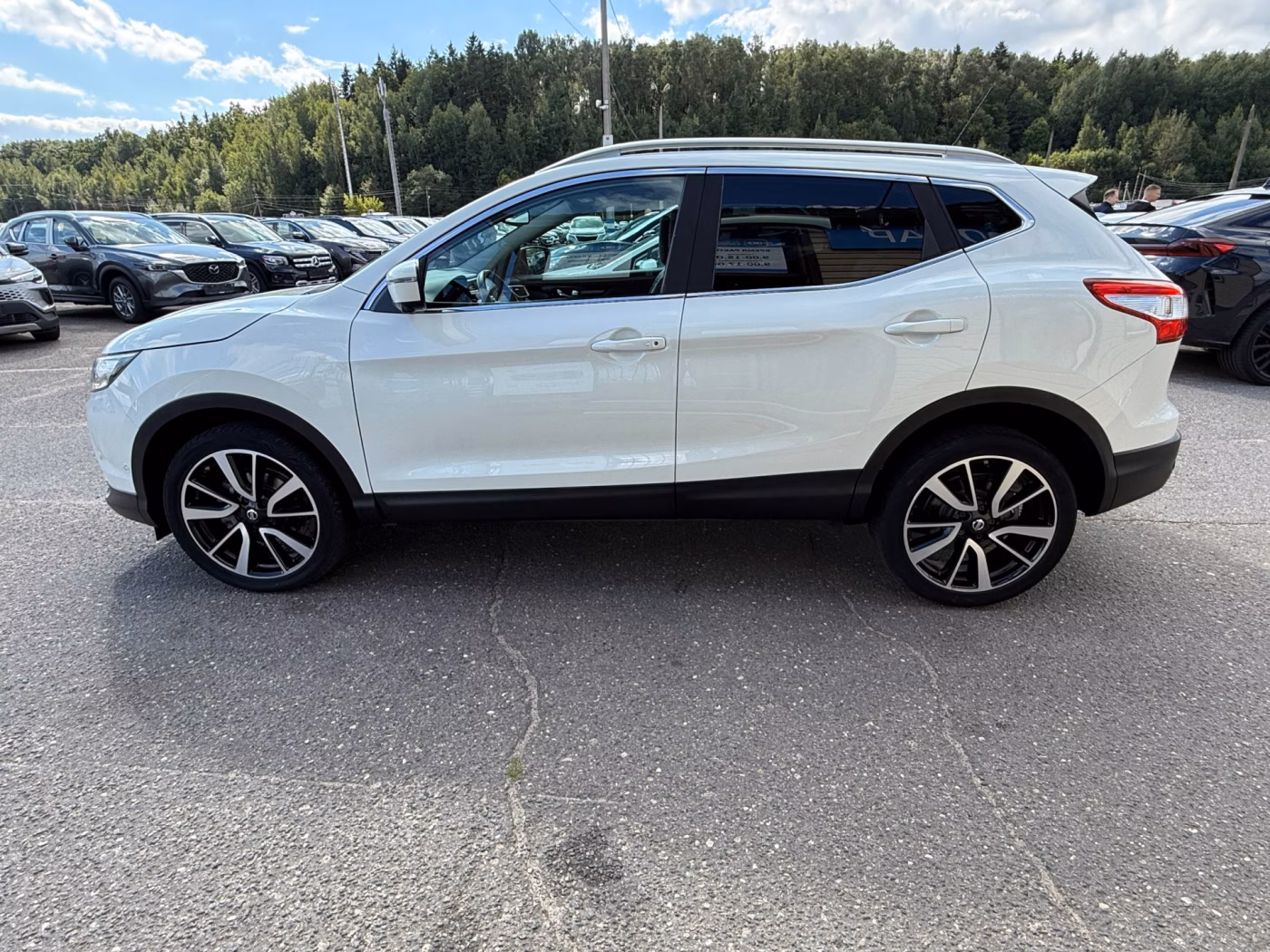 Nissan Qashqai фото 8