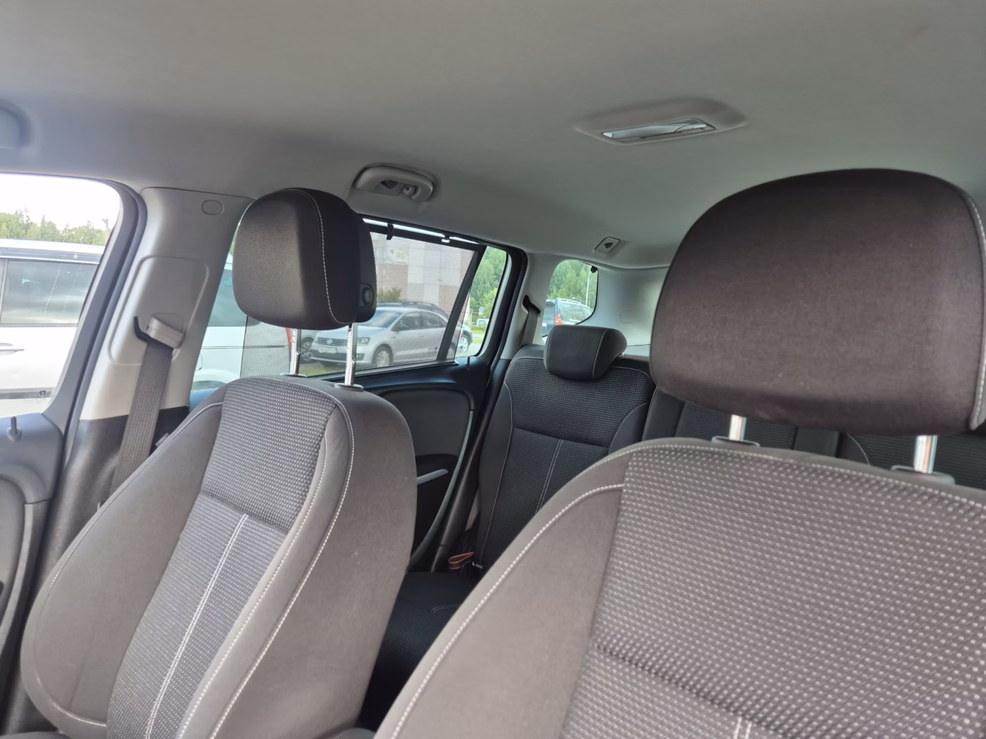 Opel Zafira фото 11