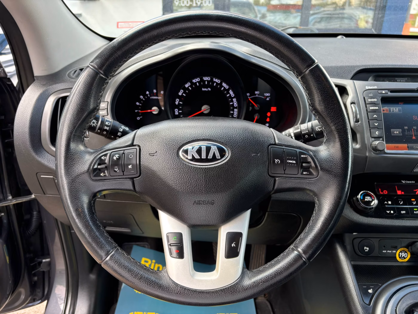 Kia Sportage фото 10