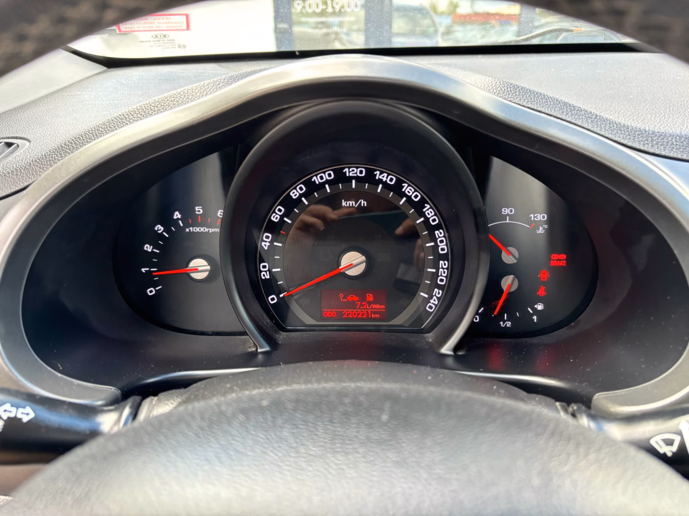 Kia Sportage фото 14