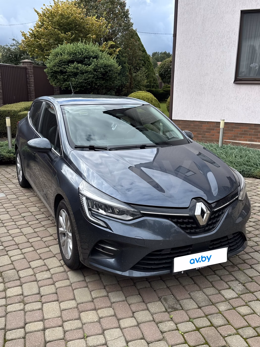 Renault Clio фото 2