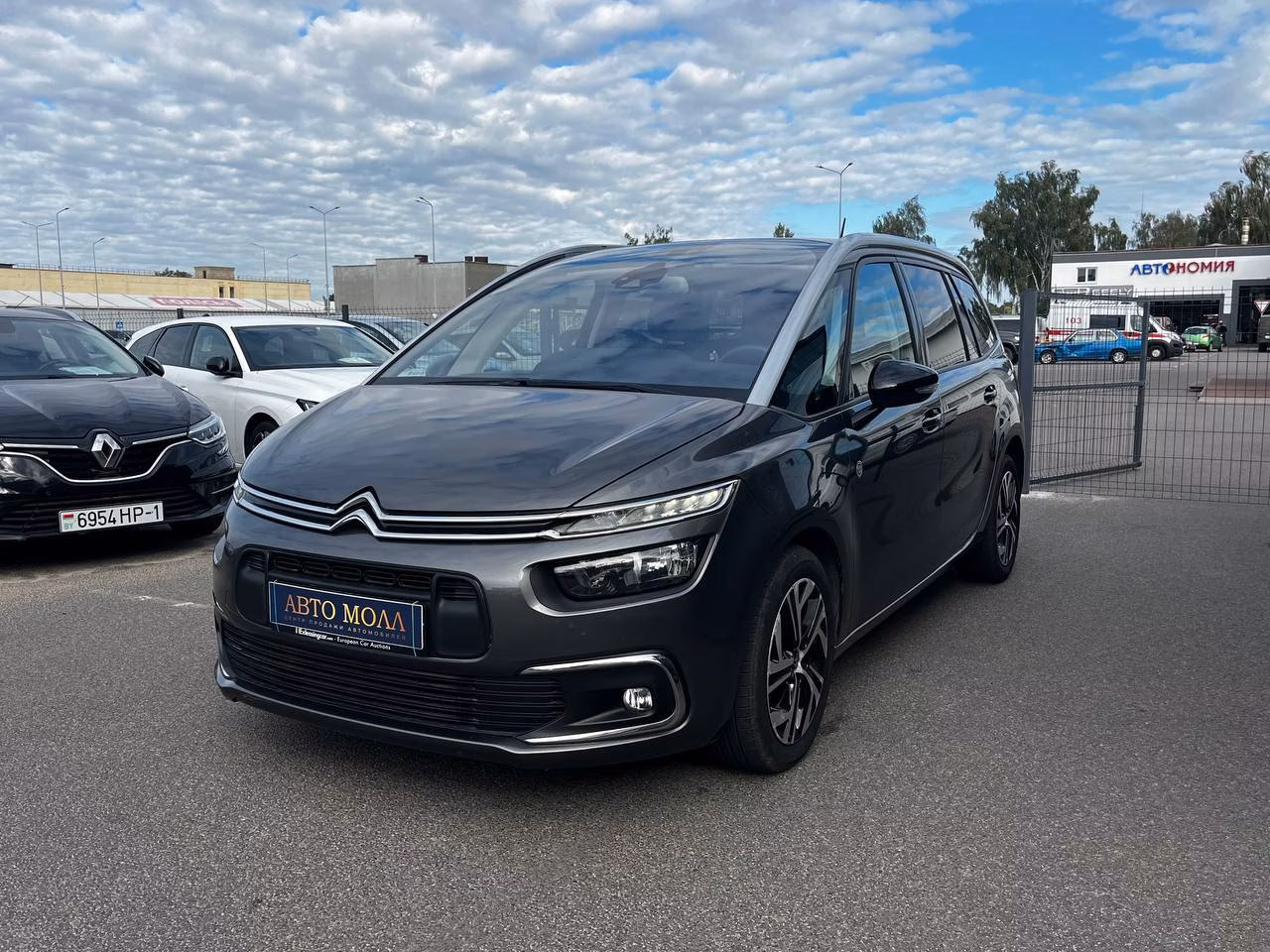 Citroen C4 Spacetourer фото 7