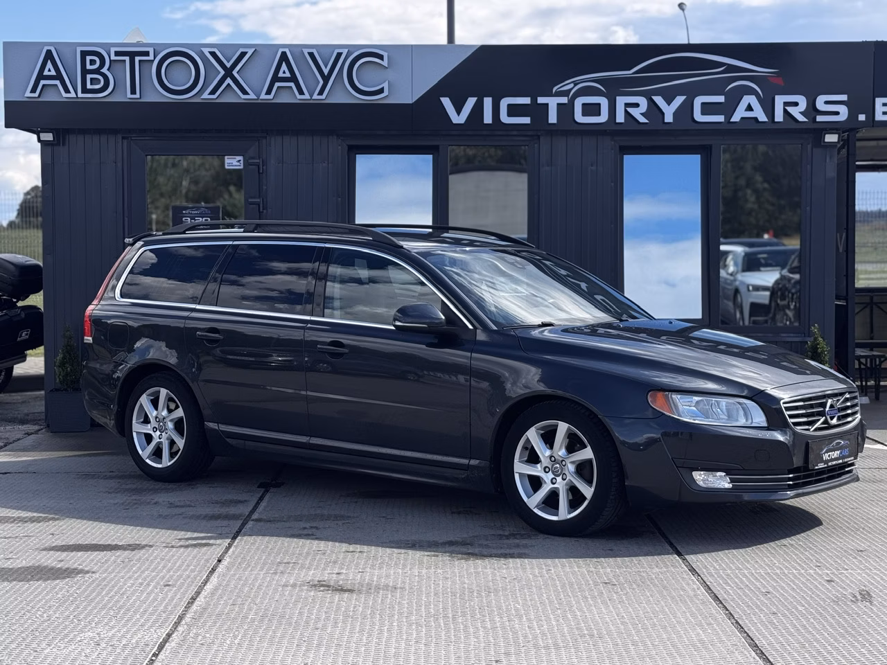 Volvo V70 фото 5