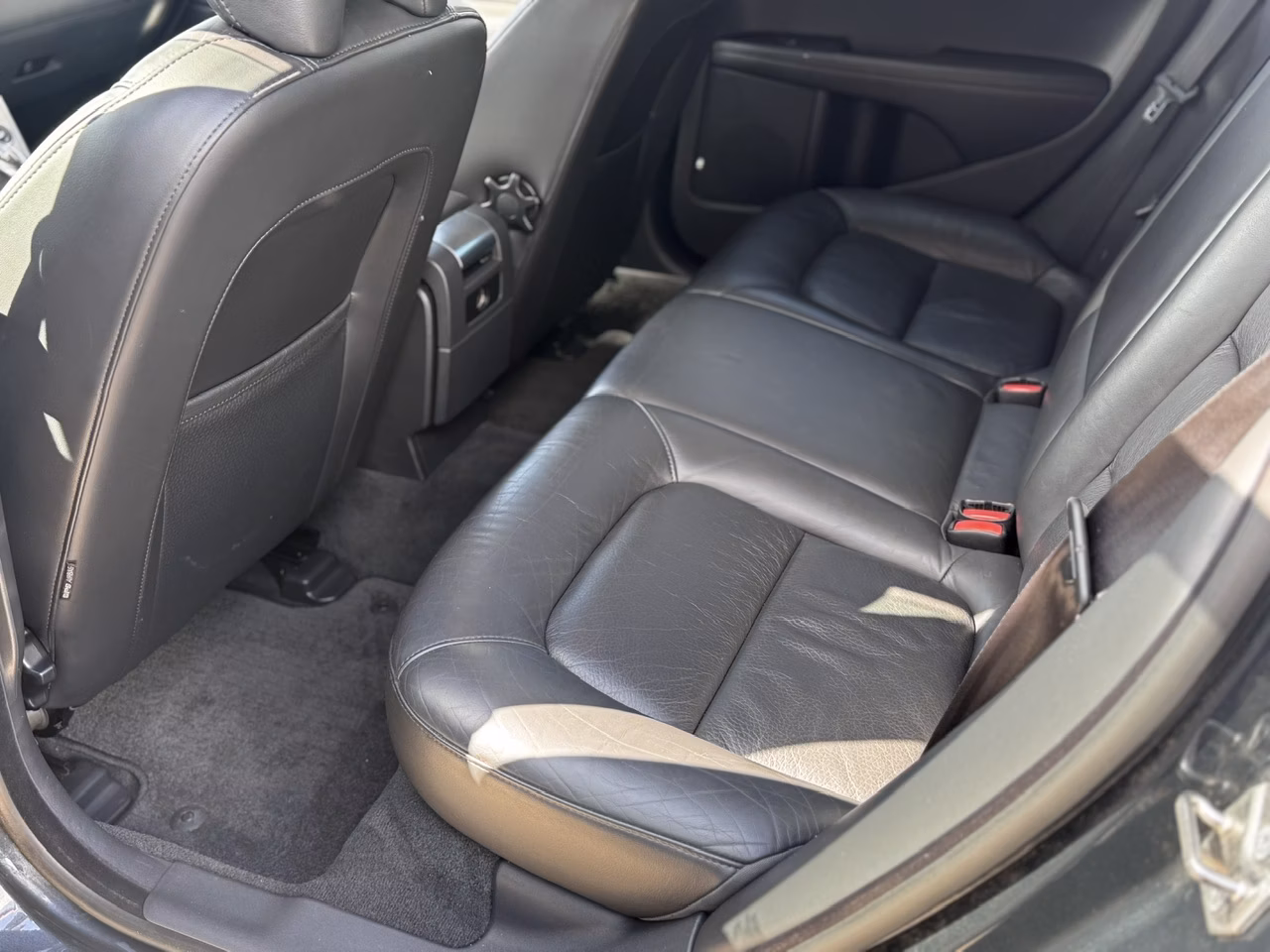 Volvo V70 фото 15