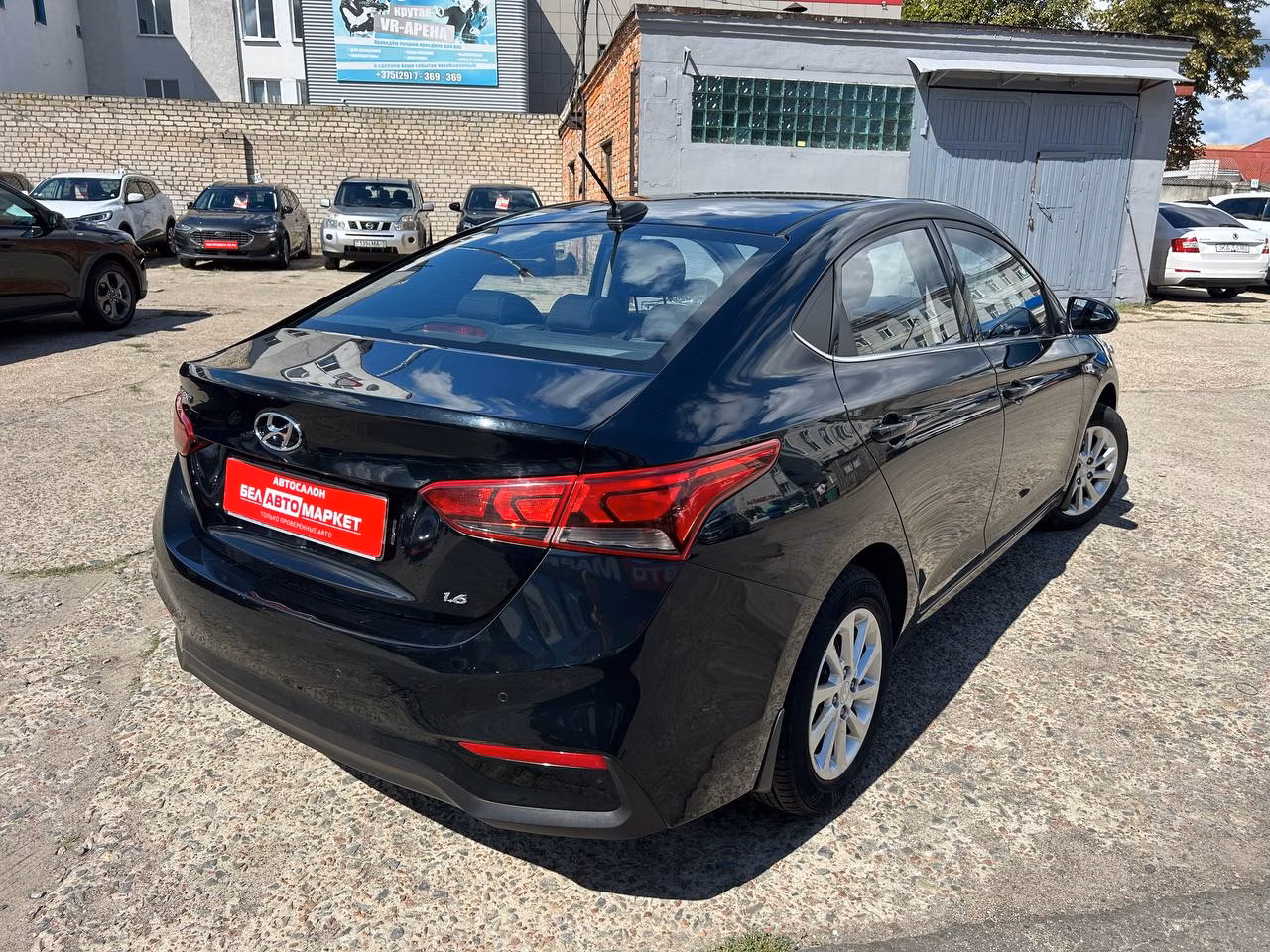 Hyundai Accent фото 5