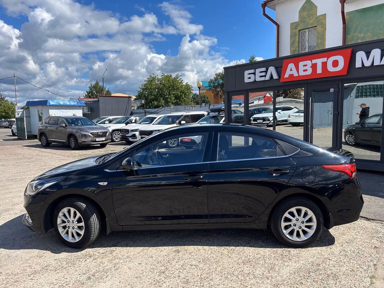 Hyundai Accent фото 8