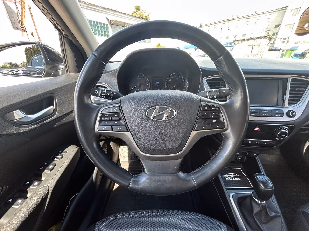 Hyundai Accent фото 12