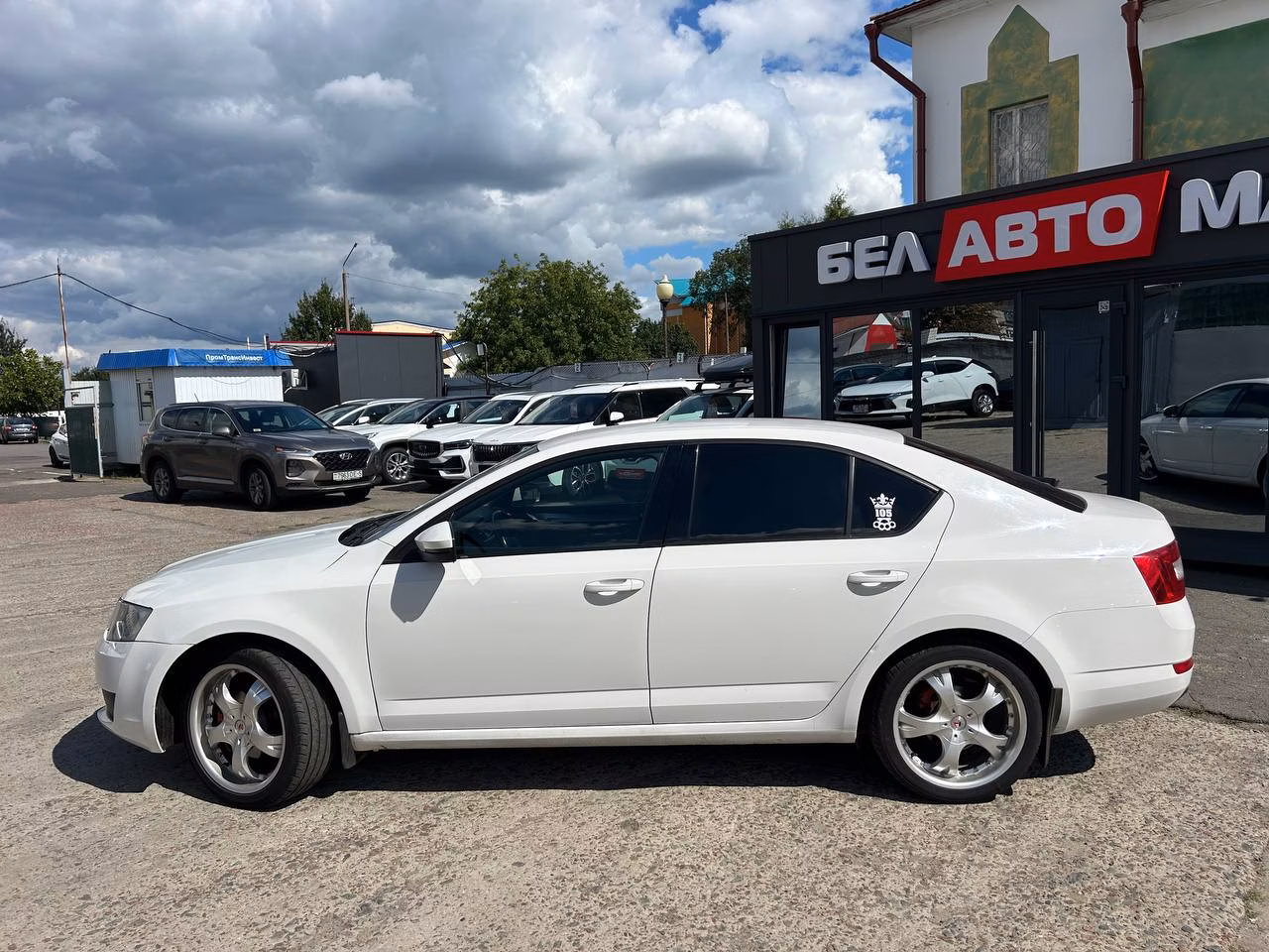 Skoda Octavia фото 8