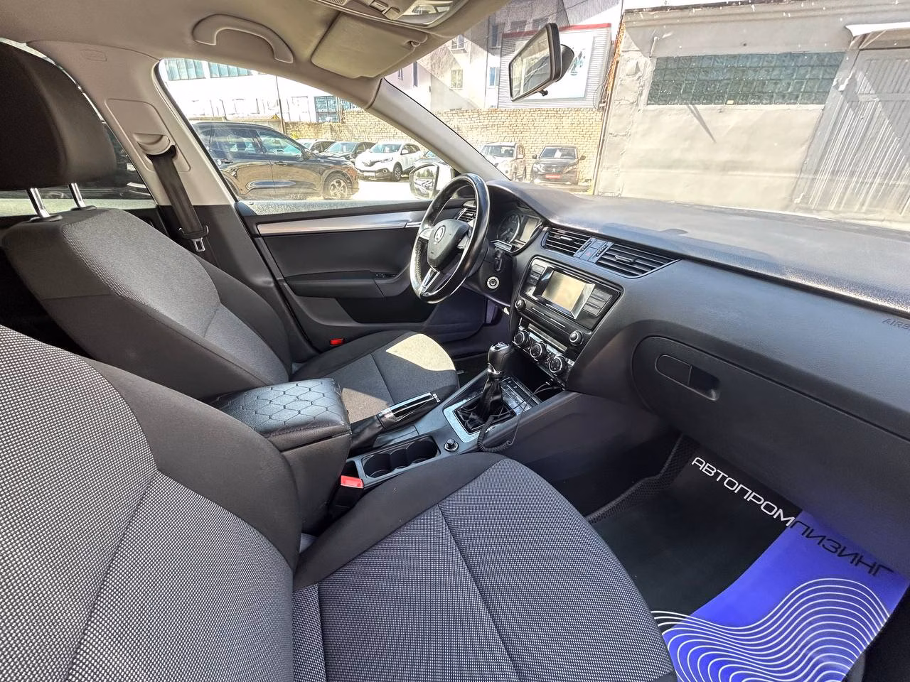 Skoda Octavia фото 14