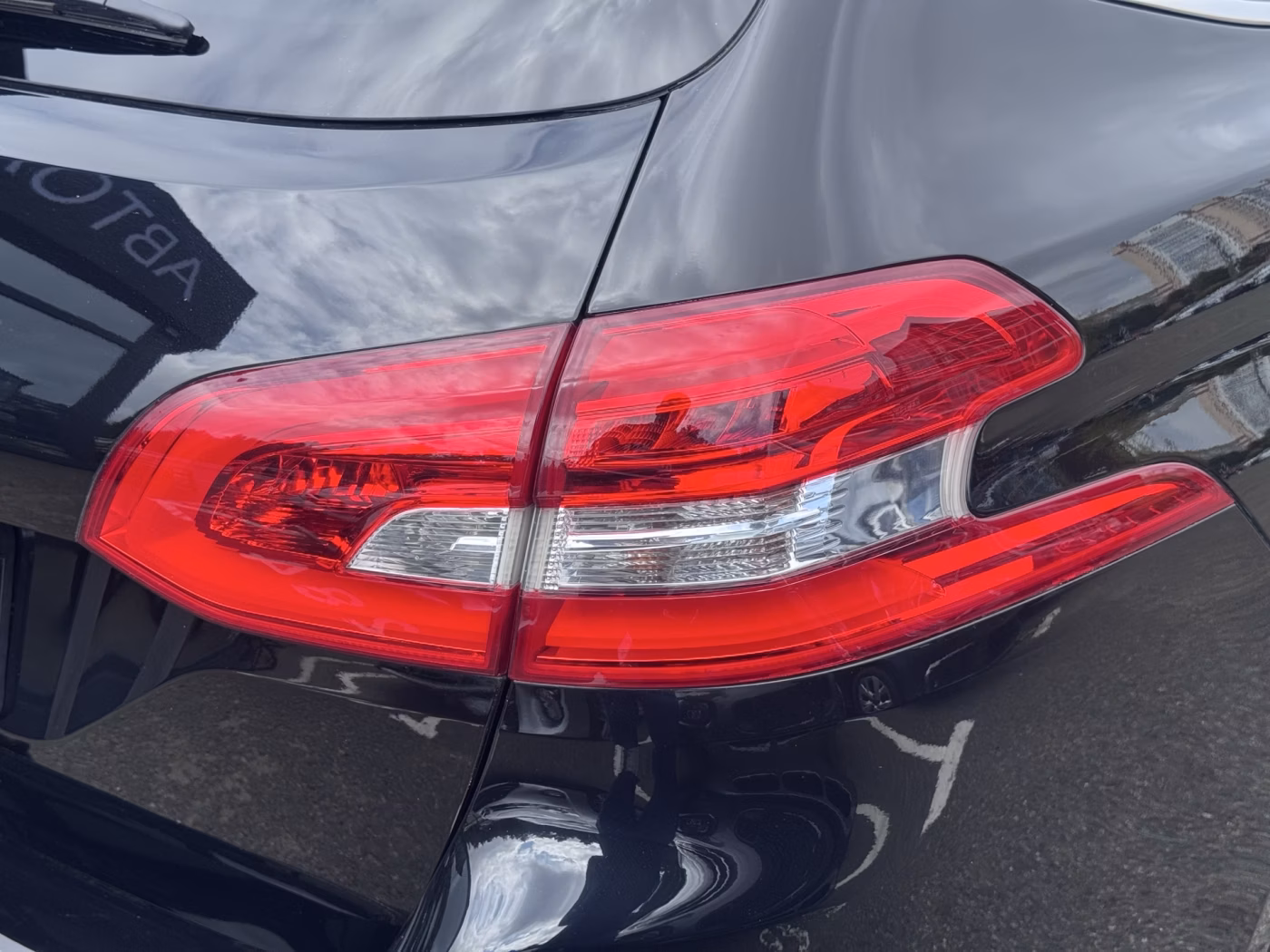 Peugeot 308 фото 13