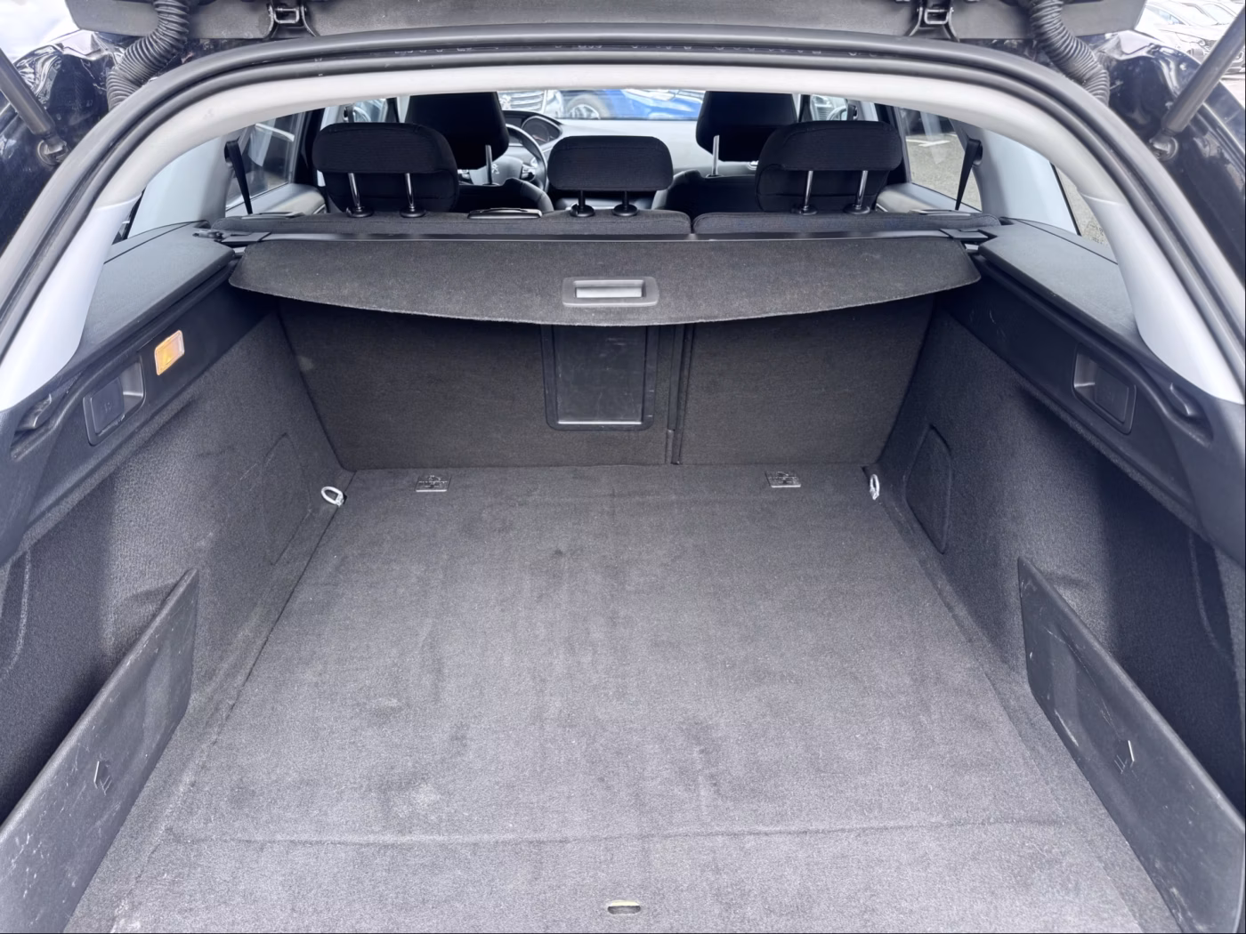 Peugeot 308 фото 15