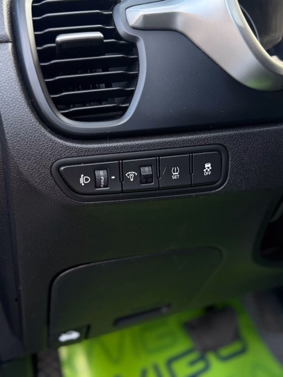 Kia Rio фото 11