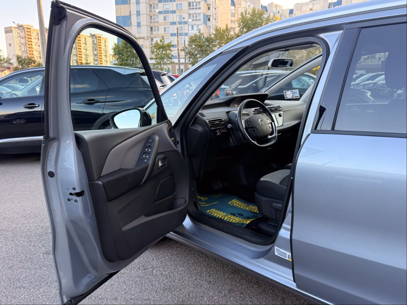 Citroen C4 Spacetourer фото 11