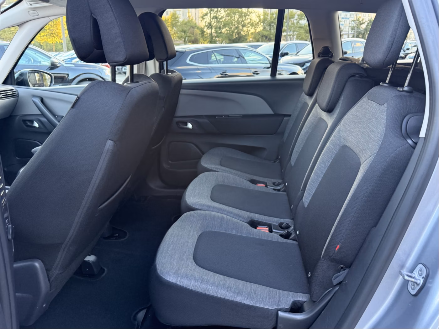 Citroen C4 Spacetourer фото 15