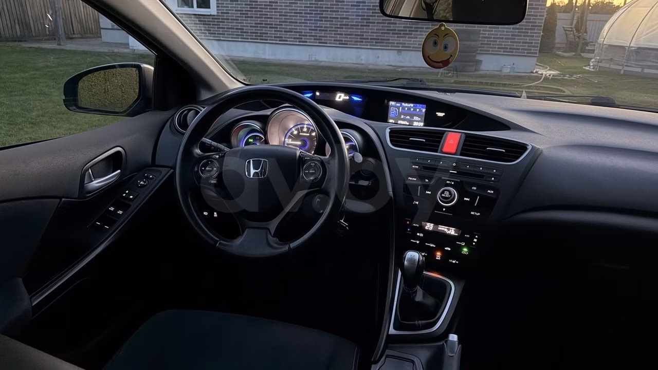 Honda Civic фото 12