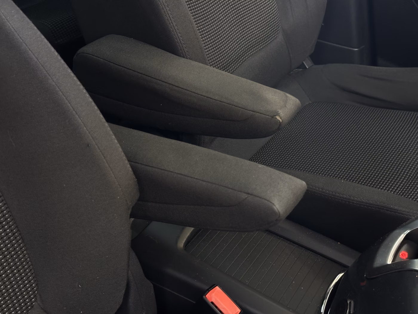 Peugeot 5008 фото 20