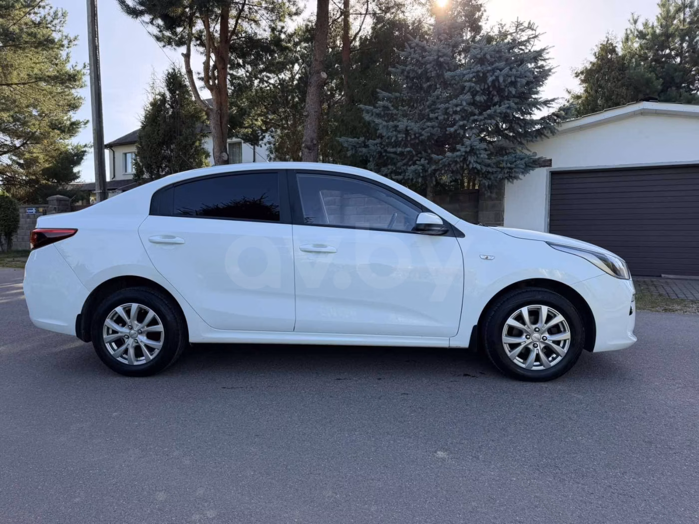 Kia Rio фото 9