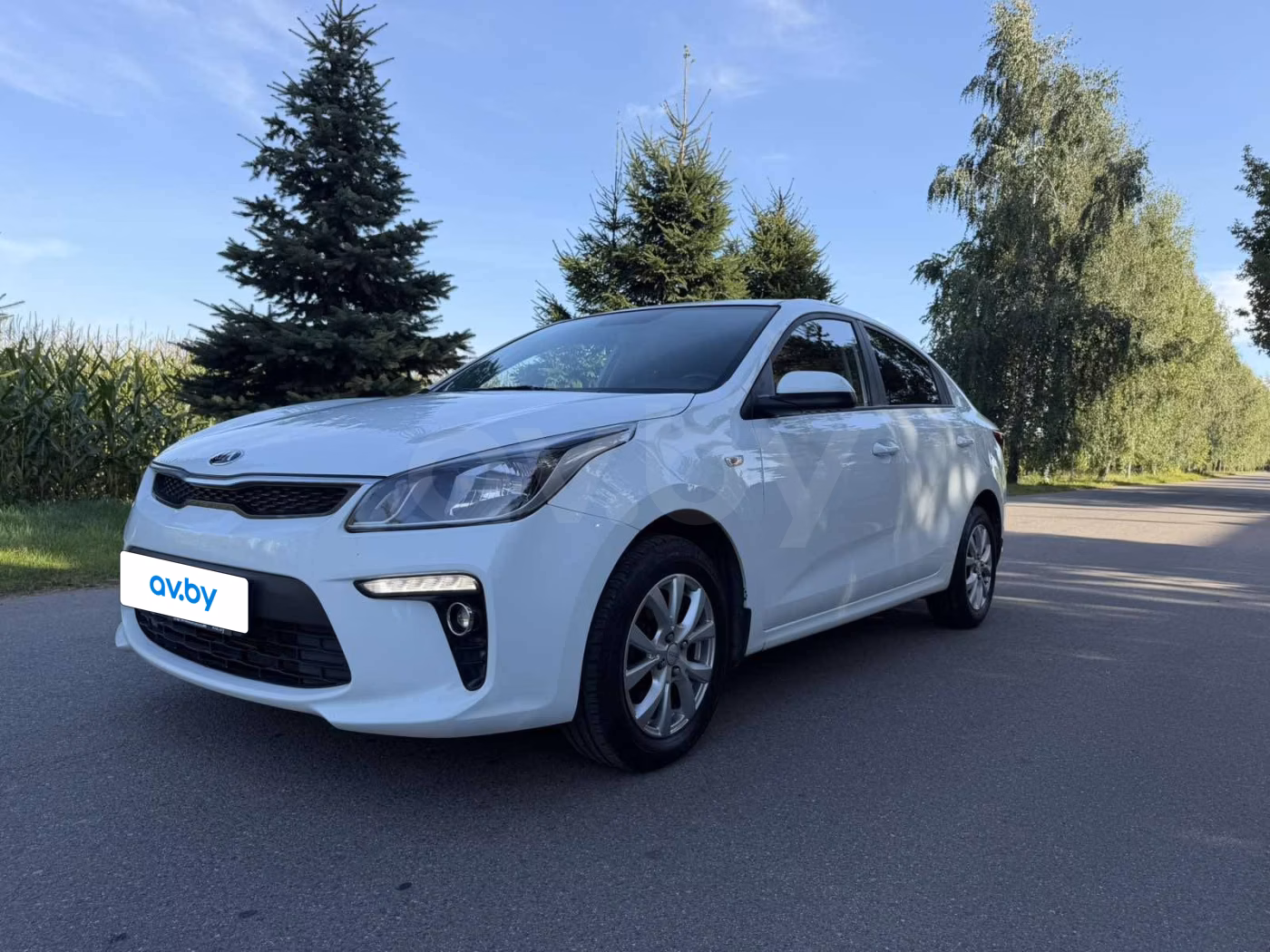 Kia Rio фото 11