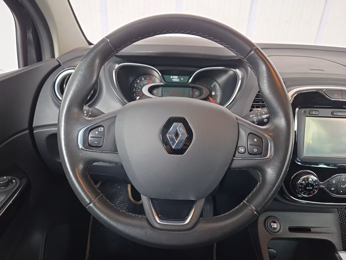 Renault Kaptur фото 10