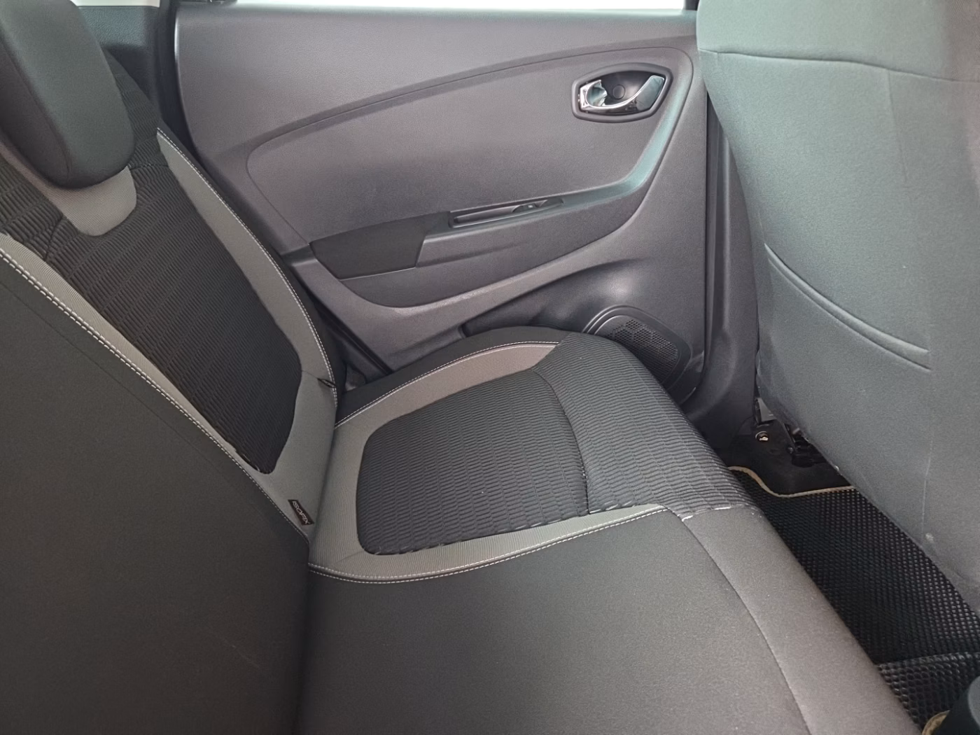 Renault Kaptur фото 17