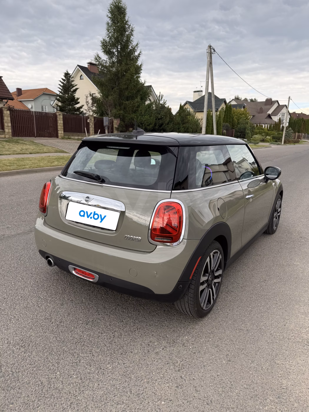 MINI Hatch фото 3