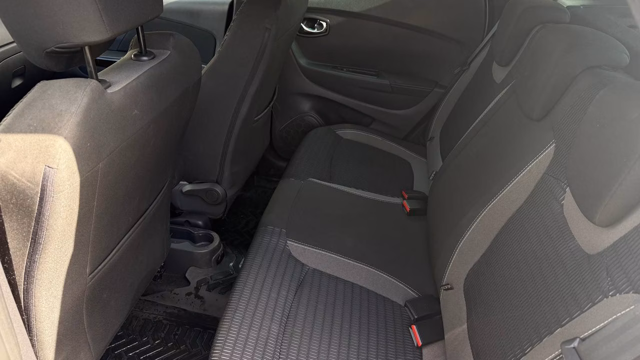 Renault Kaptur фото 11