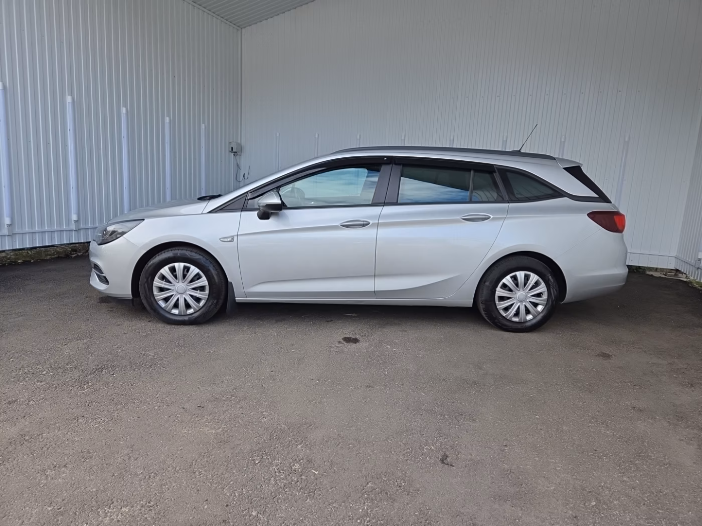 Opel Astra фото 8
