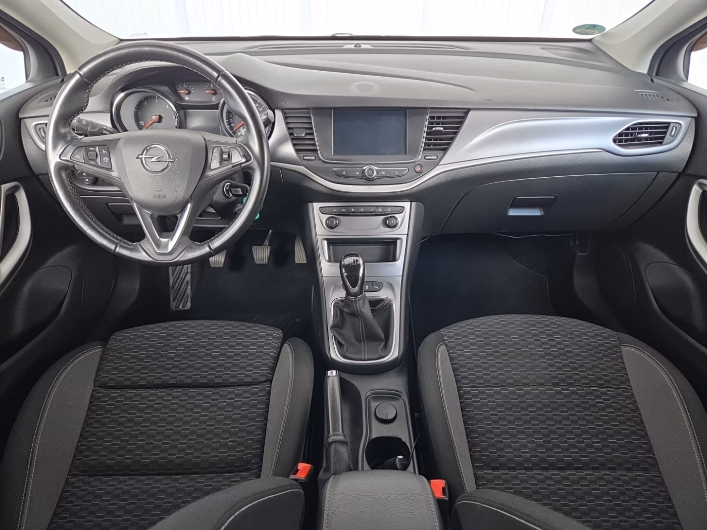 Opel Astra фото 10