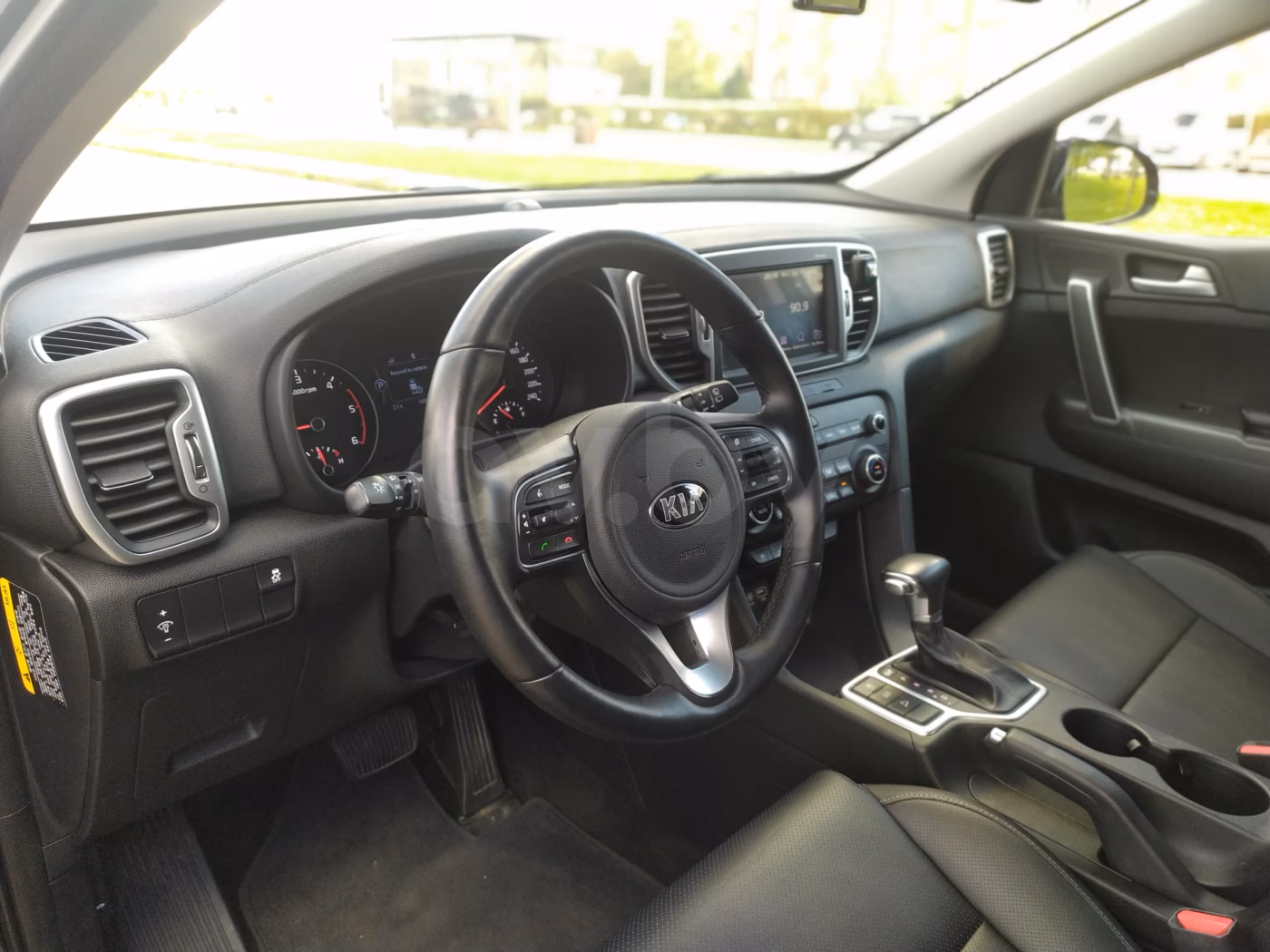 Kia Sportage фото 14
