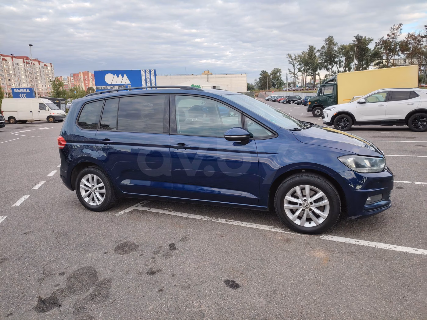 Volkswagen Touran фото 8
