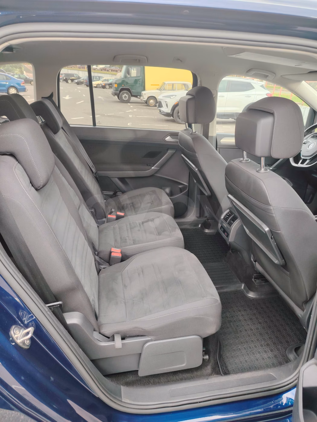 Volkswagen Touran фото 10