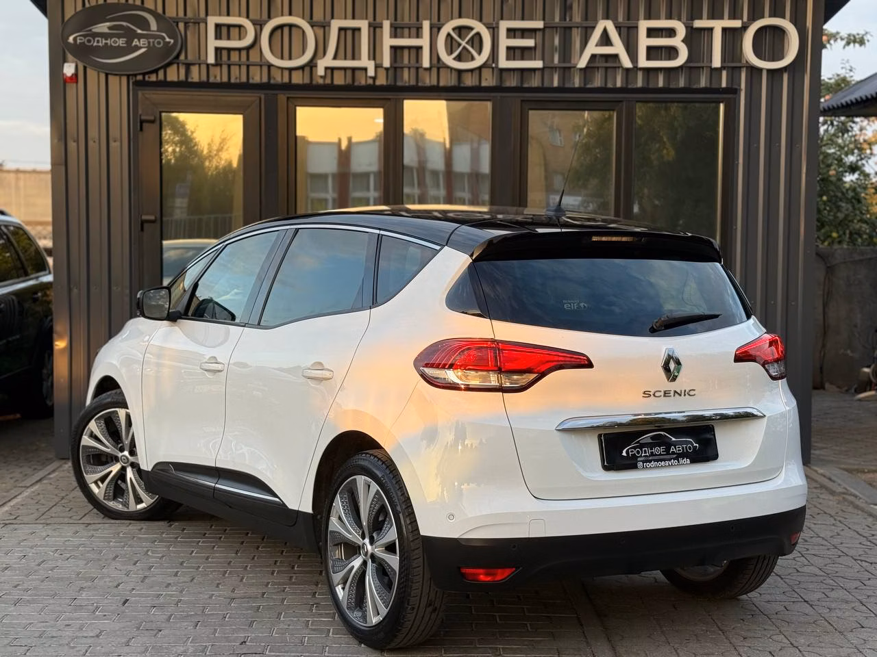 Renault Scenic фото 4