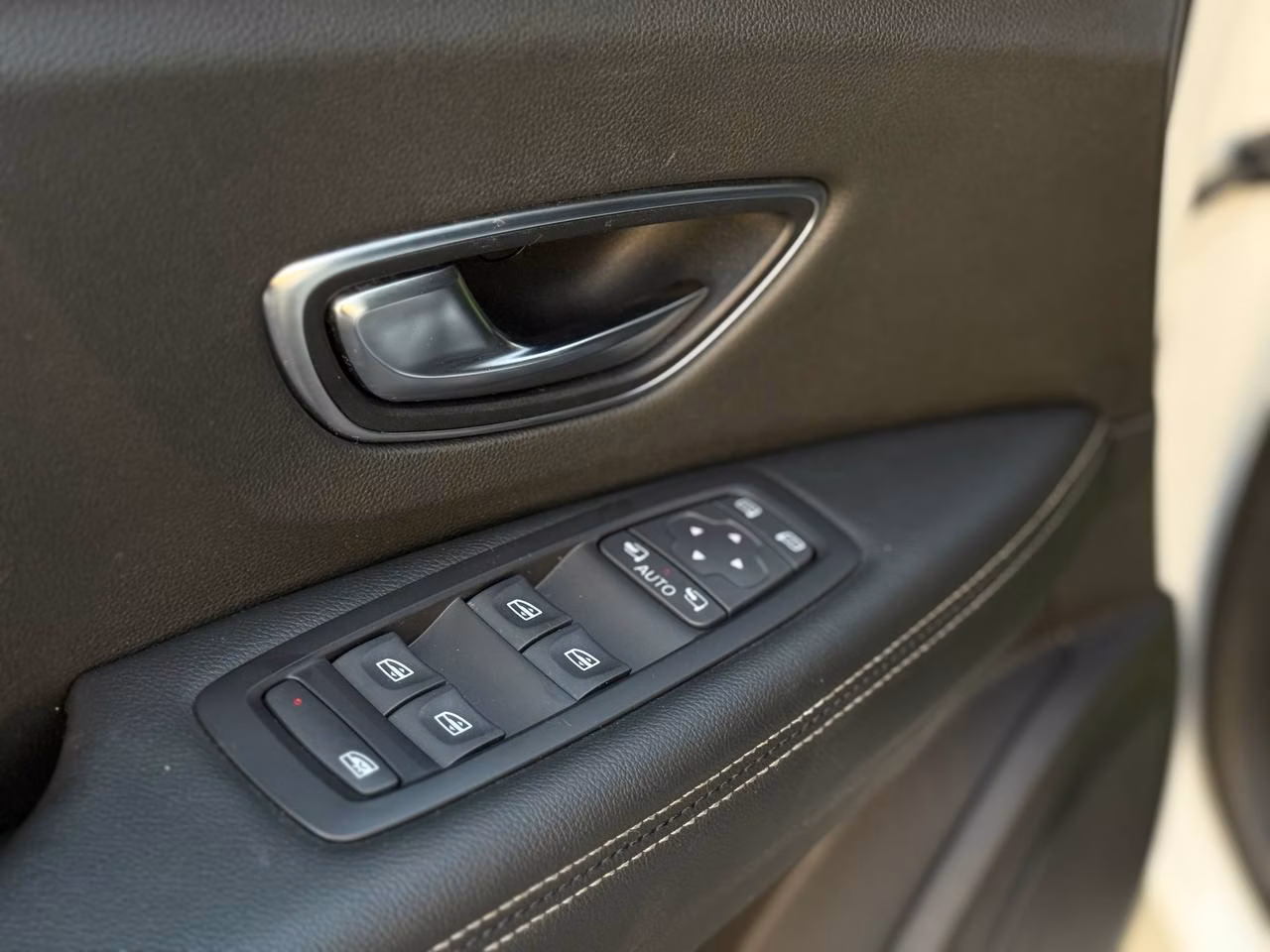 Renault Scenic фото 13