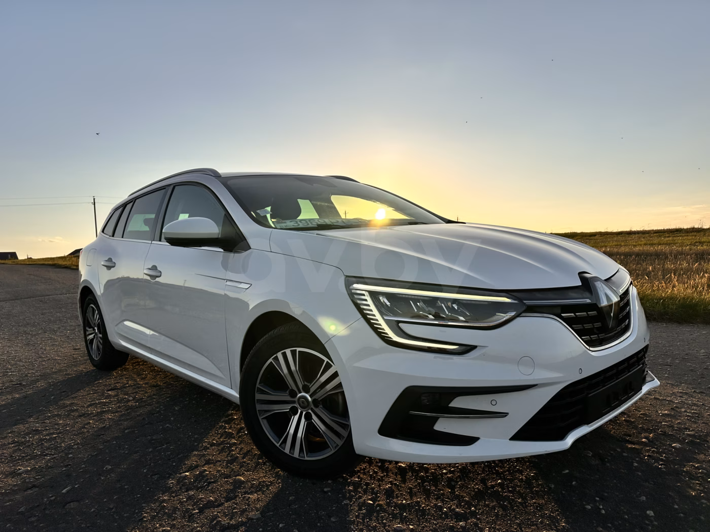 Renault Megane фото 2